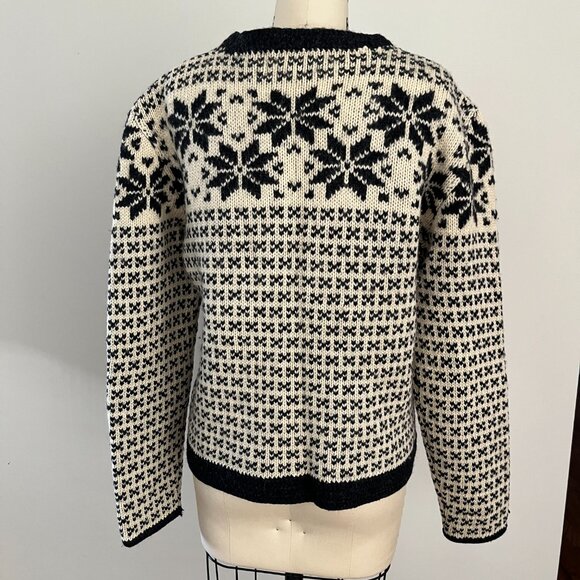 Point Zero Nicole Benisti Women's 100% Wool Cardigan Snowflakes Button-Up M - Picture 3 of 9